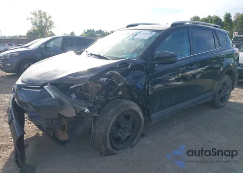 2016 Toyota Rav4 Le z USA, uszkodzony, nr VIN 2T3BFREV9GW476124